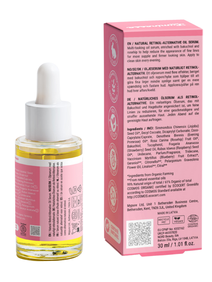Vue arrière de Sleeping Beauty n°08 de Luminesse Paris avec le flacon compte-gouttes de 30 ml et son étui rose sur fond transparent. Le dos du packaging présente la description du sérum-huile, la liste INCI, un QR code et plusieurs pictogrammes de certification, dont Vegan et COSMOS Organic.